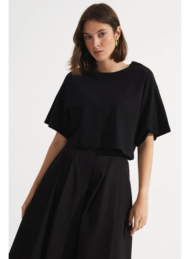 JUNE June 100% Cotton Loose Crop T-Shirt Black