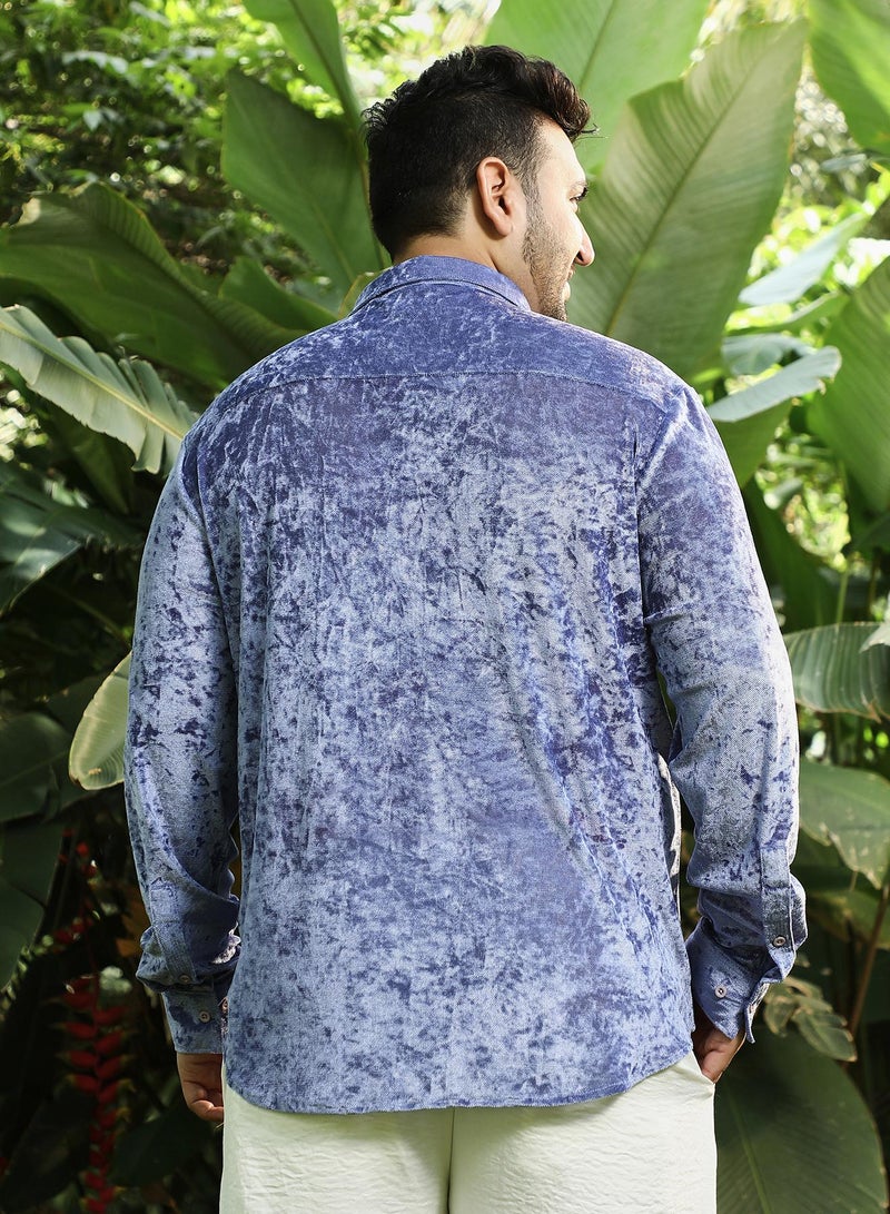 Instafab Plus Instafab Plus Men's Cornflower Blue Solid Velvet Shirt For Casual Wear | Spread Collar | Long Cuffed Sleeves | Button Closure | Plus Size Shirt Crafted With Comfort Fit For Everyday Wear - Image 5