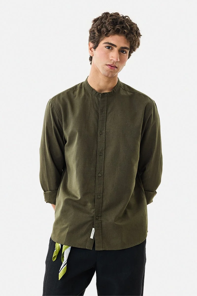 سنيتش Olive Solid Long Sleeve Regular Fit Shirt
