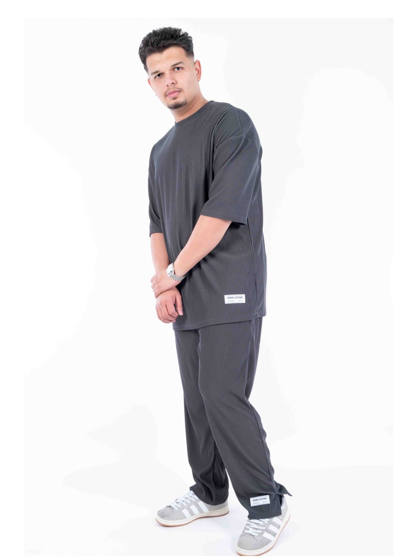 Everest Men's Summer Tracksuit  - Image 1