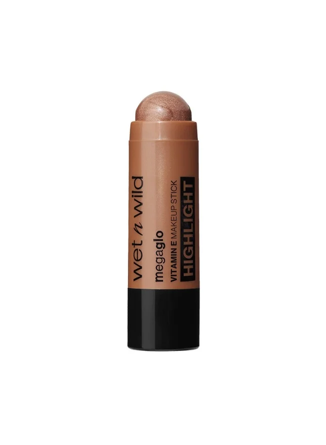 ويت اند وايلد Mega Glo Vitamin And Make-Up Stick Highlight - Desert Sands