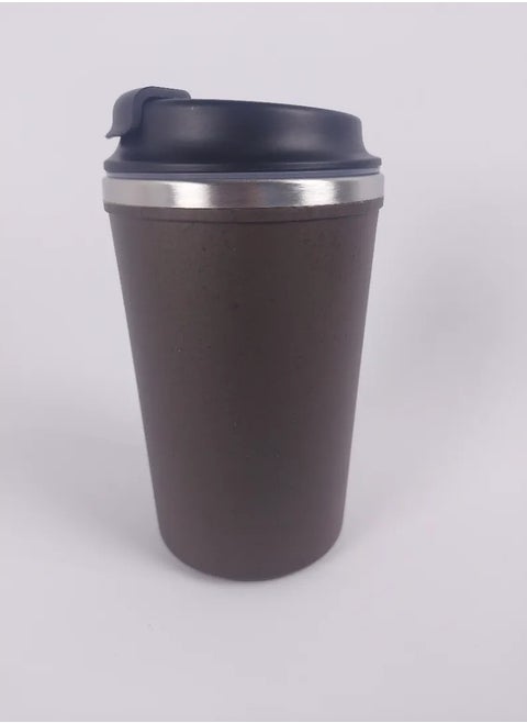 Airtight thermal mug - Equipped with a silicone base that prevents it from slipping - Keeps drinks hot for a long time