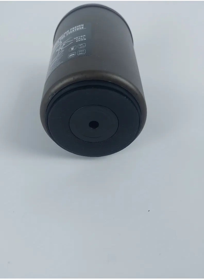 Airtight thermal mug - Equipped with a silicone base that prevents it from slipping - Keeps drinks hot for a long time