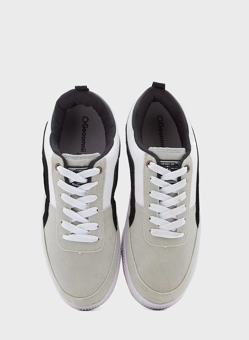 Geoomnii Casual Low Top Sneakers