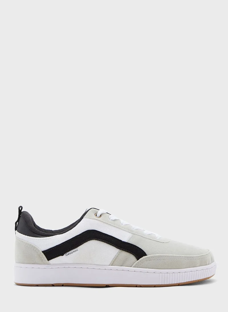 Geoomnii Casual Low Top Sneakers