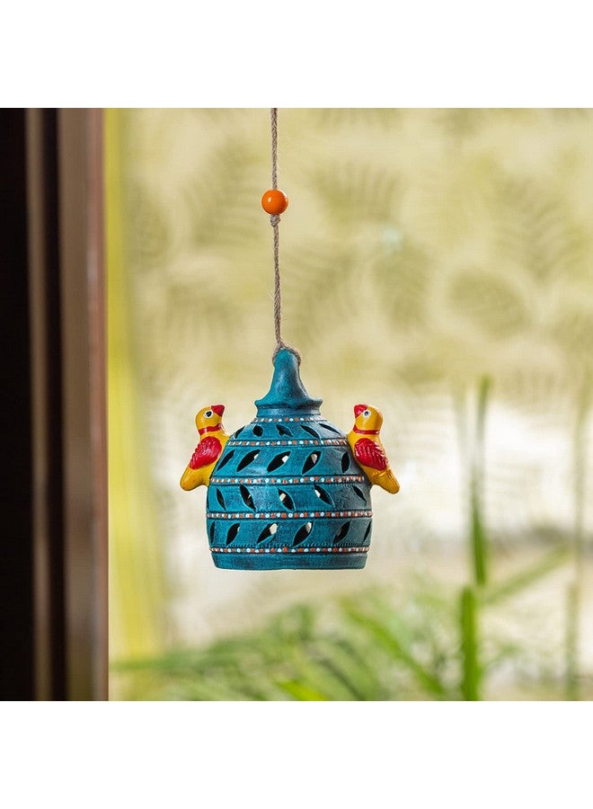 إكسكلوسيف لاين عناصر ديكور معلقة مصنوعة يدويًا ومطلية يدويًا من الطين الفخاري من ExclusiveLane 'Beautiful Birdies' لتزيين حديقة الشرفة، باللون الأزرق ومتعدد الألوان، (الطول * العرض * الارتفاع) = (4.5 * 4.5 * 5.9) بوصة، (El-021-201) - Image 1