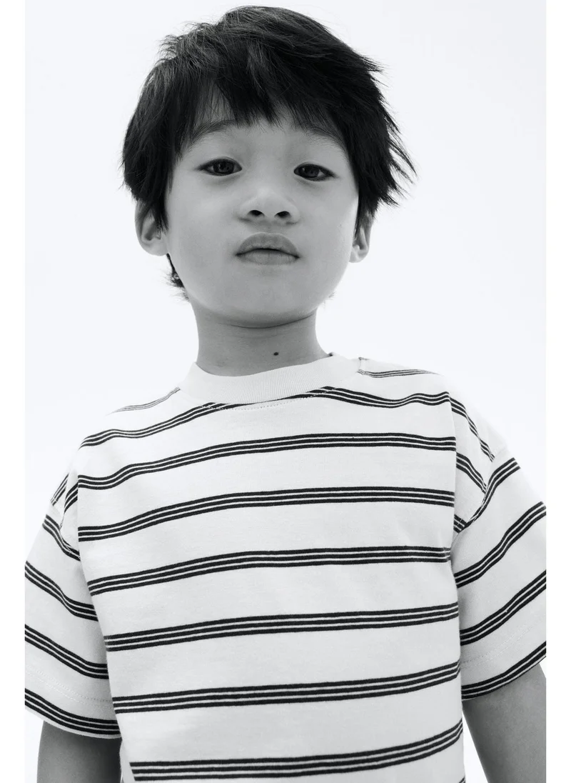 اتش اند ام 2-piece T-shirt and shorts set