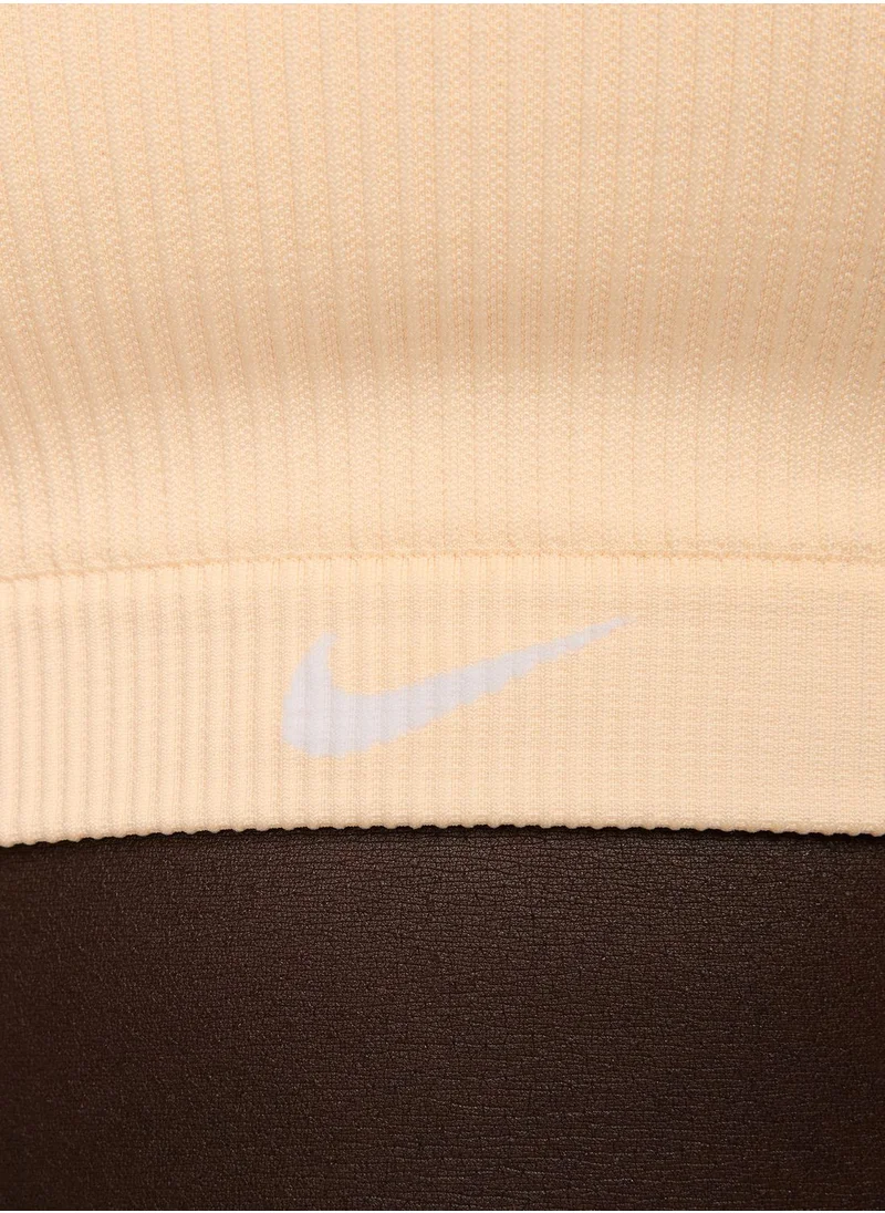 Nike Seamless Indy Ribbed Sports Bra