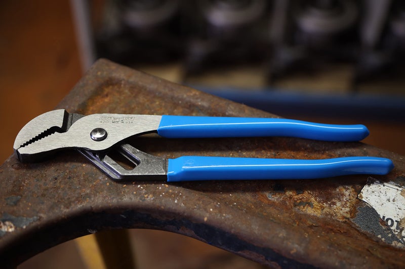 Channellock مجموعة كماشة تشانيلوك للسان والأخدود TG-1-2 قطعة، مفصل منزلق، فولاذ كربوني عالي - 9.5 بوصة، 12 بوصة - Image 4