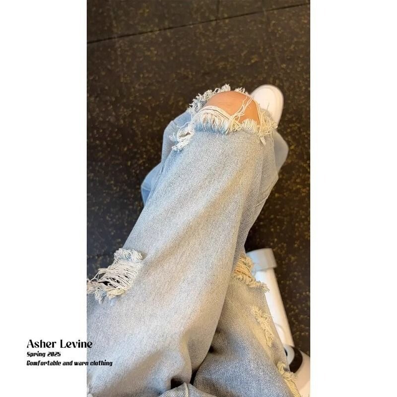 Unisex Classic Denim Jeans Loose Fit Daily Outdoor Wear - Image 3