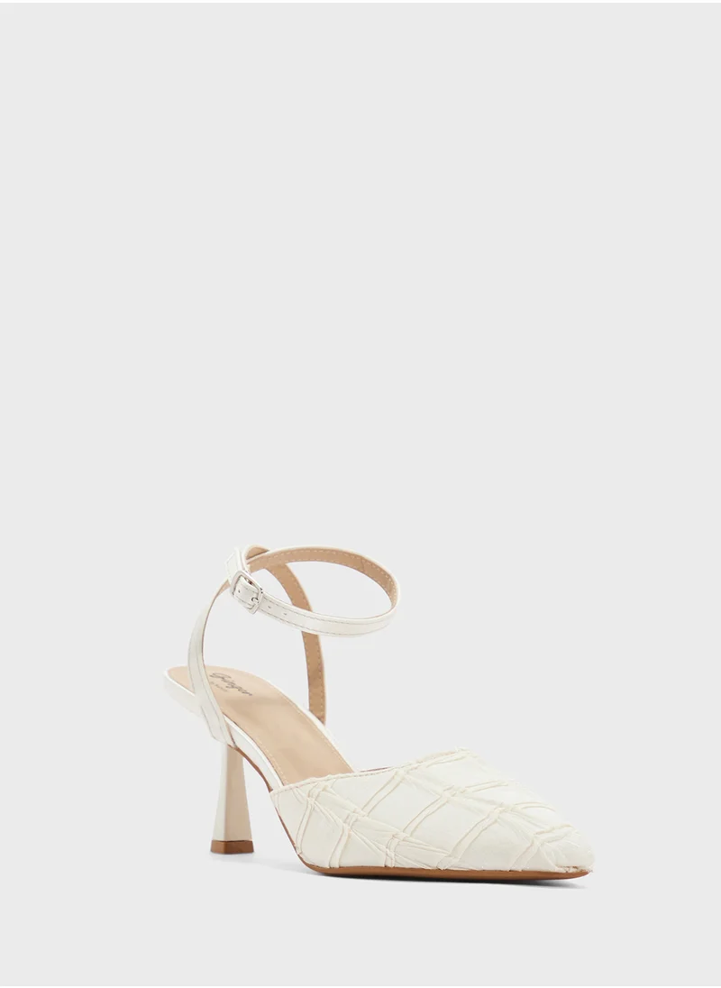جينجر Heeled Pump With Ankle Strap