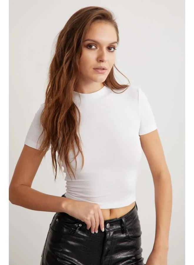 GRIMELANGE Grimelange Niara Women's Cotton Elastane Crew Neck Short Sleeve Slim Fit Crop White T-Shirt