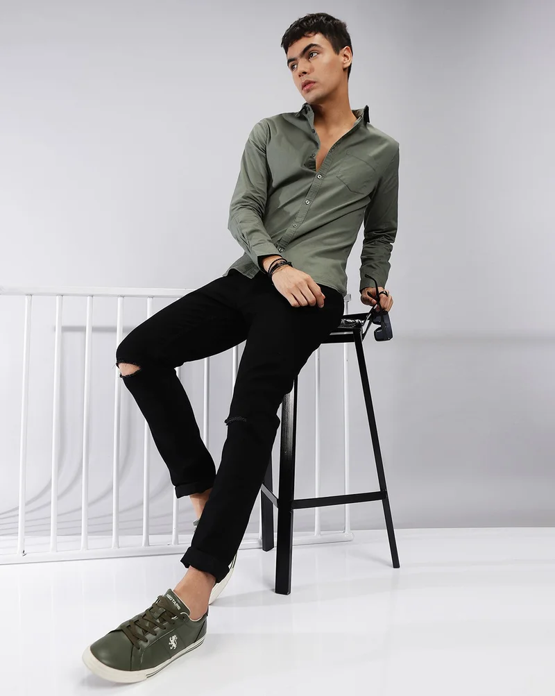 شركة المرآب الهندية Men Regular Fit Solid Full Sleeves Cutaway Collar Casual Shirt