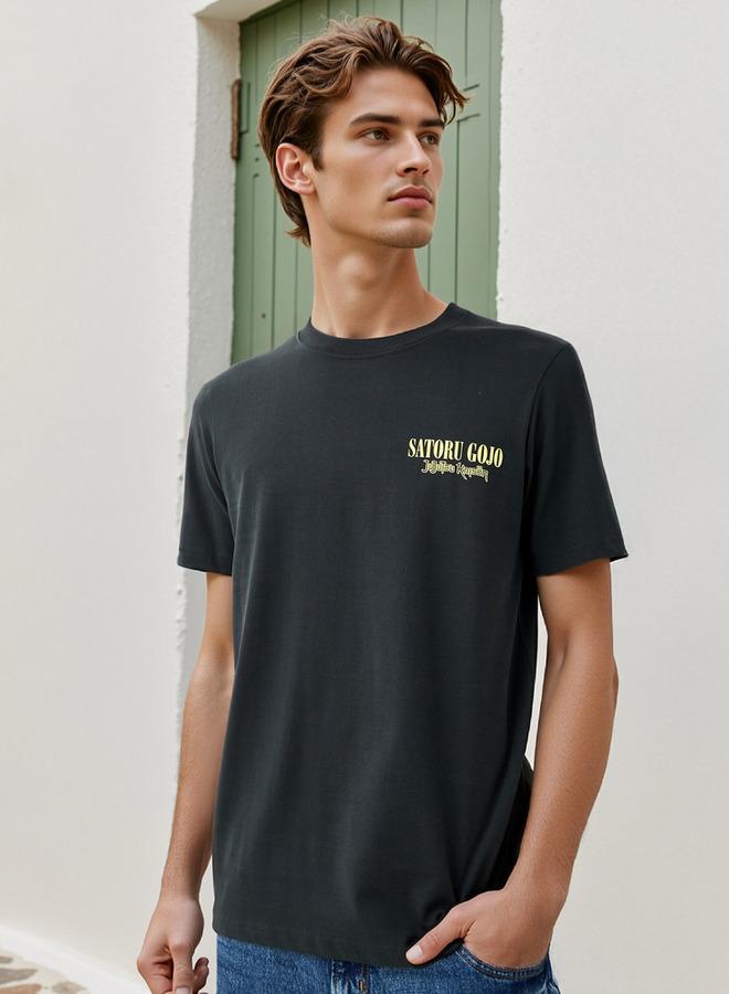 سبلاش فيڤ تيشيرت بياقة دائرية بطبعة ساتورو غوجو - Image 3