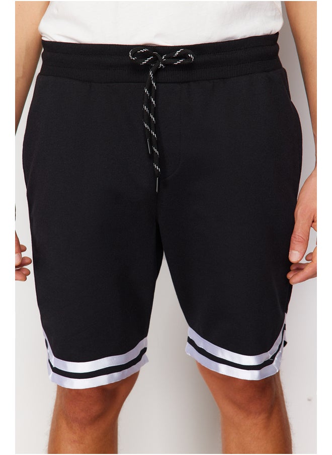 trendyol Black Regular Cut Elastic Waisted Wide Leg Striped Shorts TMNSS24SR00030  - Image 4