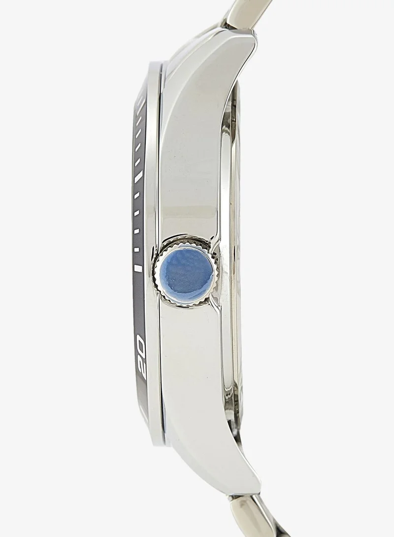 Tommy Hilfiger  3-Hand Mens Quartz Movement Watch With Silver Stainless Steel Bracelet - 1791817 for Men | Best Price UAE