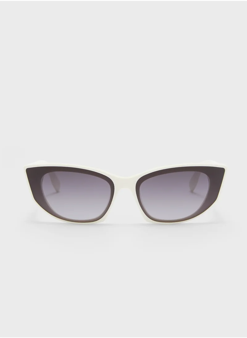 كارل لاغرفيلد Cat Eye Sunglasses