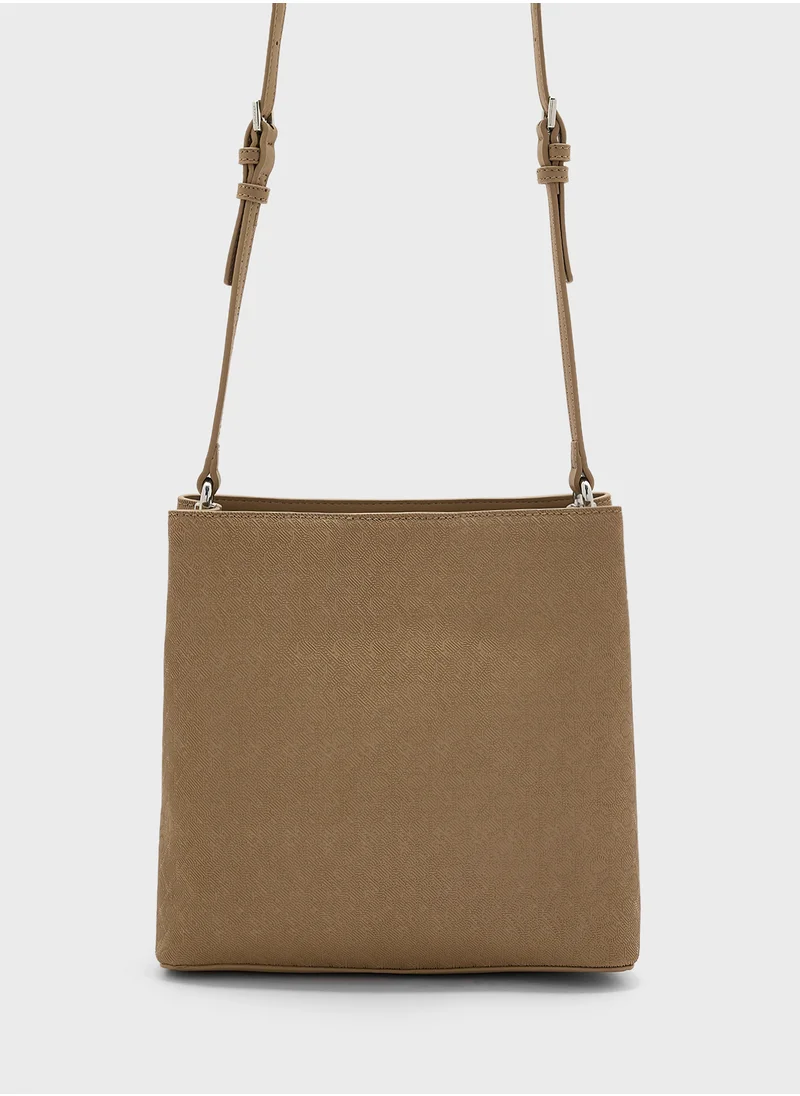 CALVIN KLEIN Must Small Bucket Crossbody