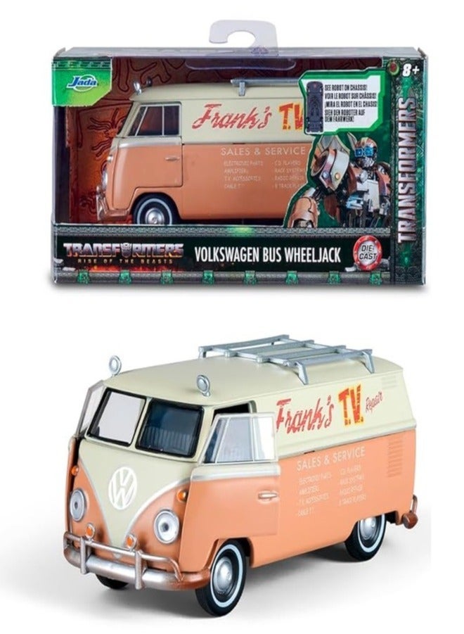JADA Toys Transformers: Rise of the Beasts 1:24 Volkswagen Beetle Wheeljack Die-Cast Car with Robot on Chassis, Toys for Kids and Adults – 1:24 Scale, Beige - Image 1