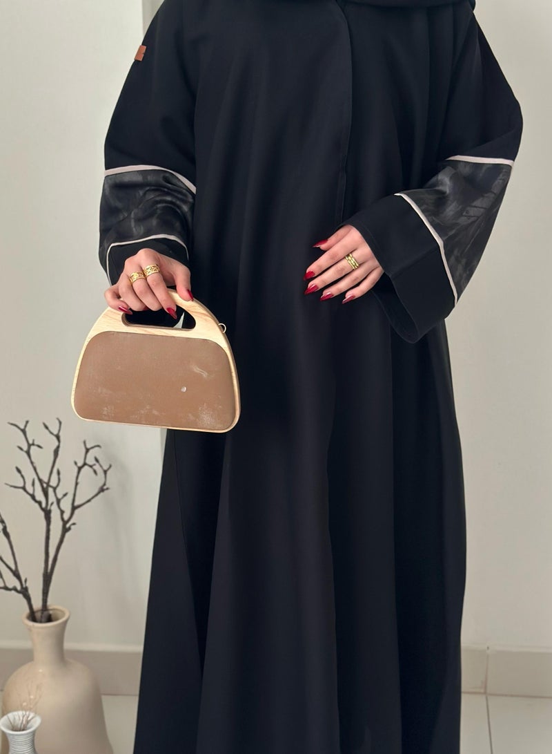 Other Manufacturer A handbag with a distinctive design with a wooden frame - Image 1