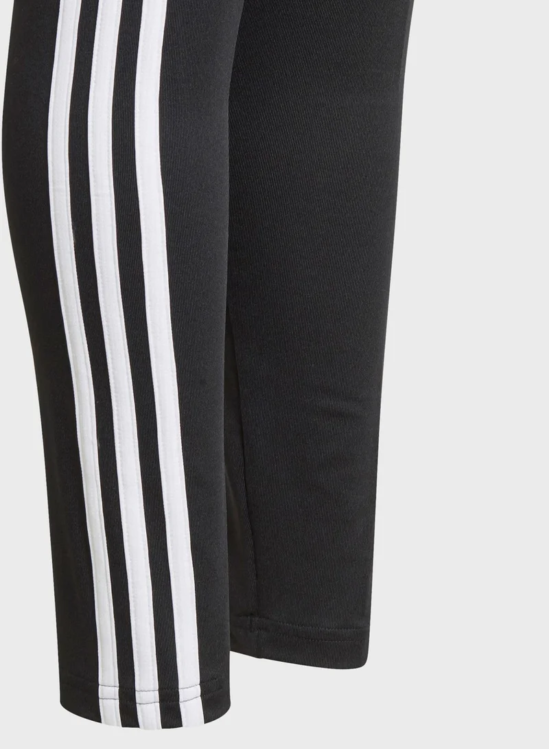 adidas بنطال ليقنز بطباعة خطوط