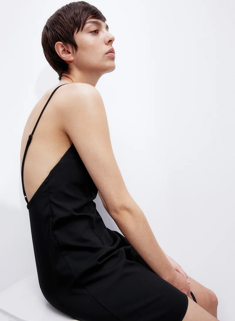 H&M Sleeveless Mini Dress