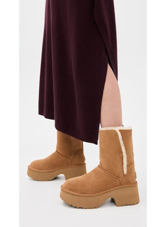 UGG womens Esmee Boot, Chestnut, 9 - Image 3