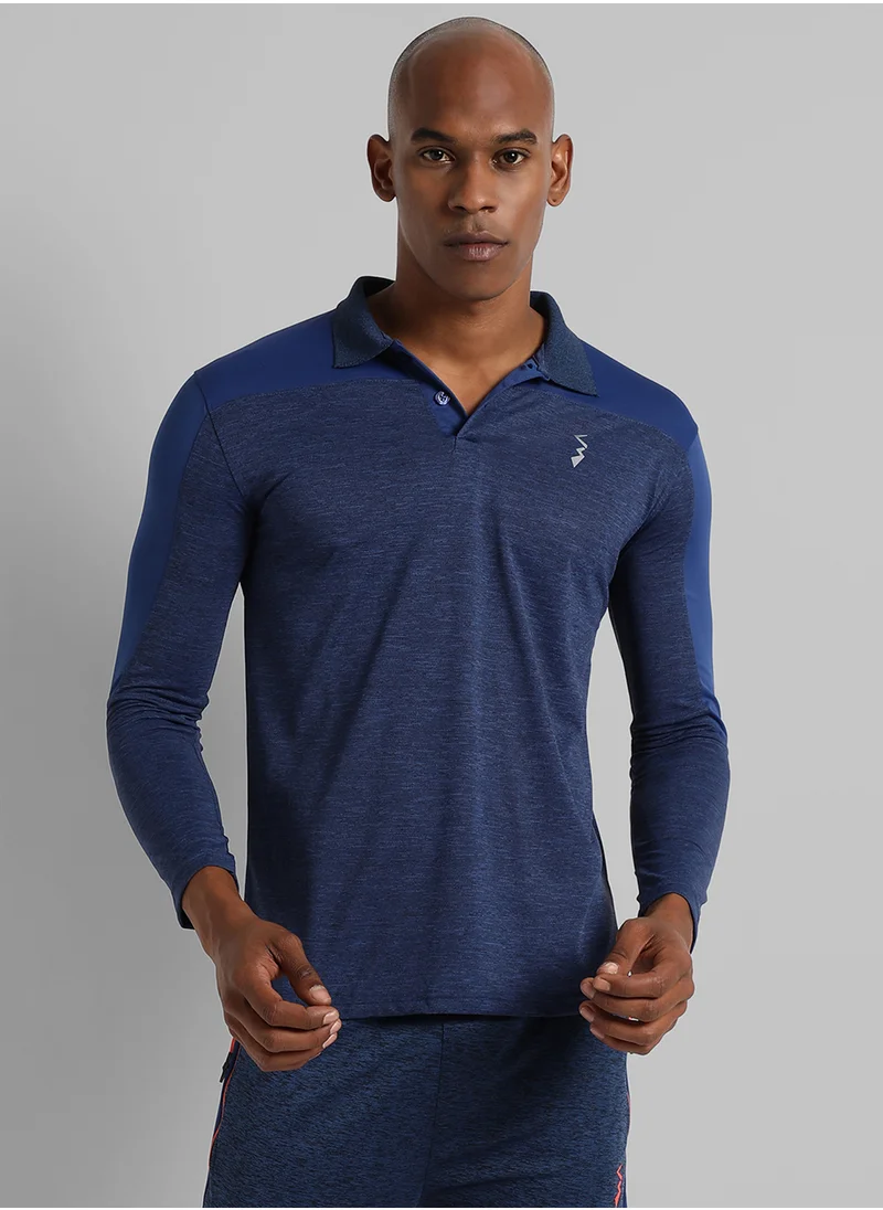 Campus Sutra Men's Blue Colourblocked Regular Fit Activewear T-Shirt
