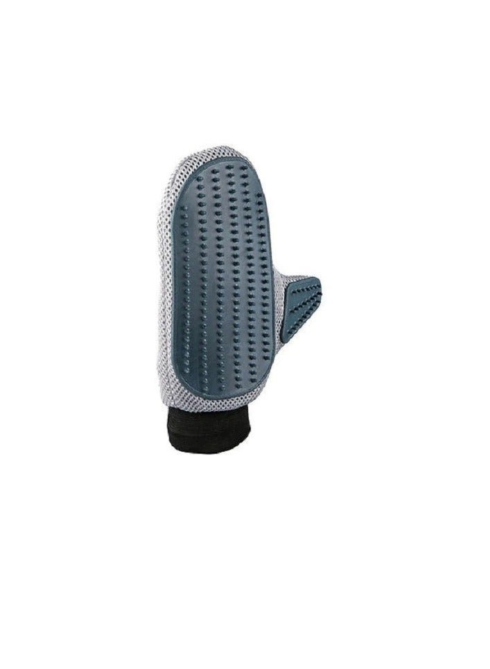 Trixie Coat Pet Care Glove For Dogs & Cats - Image 1