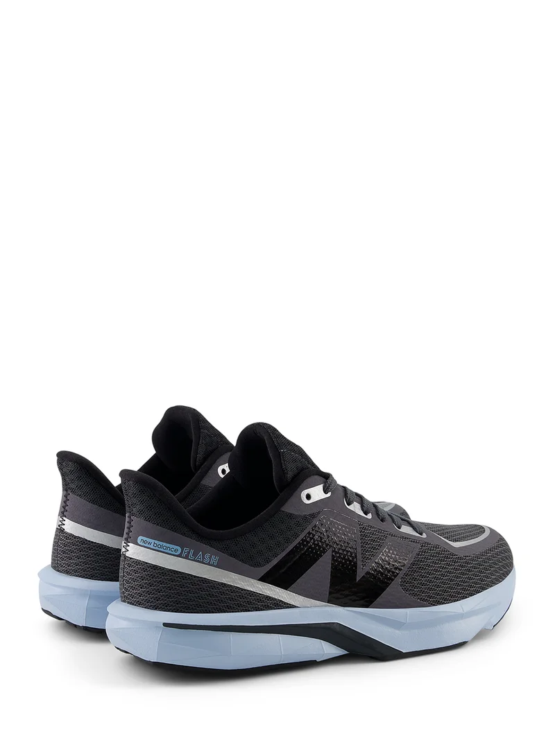 New Balance Flash