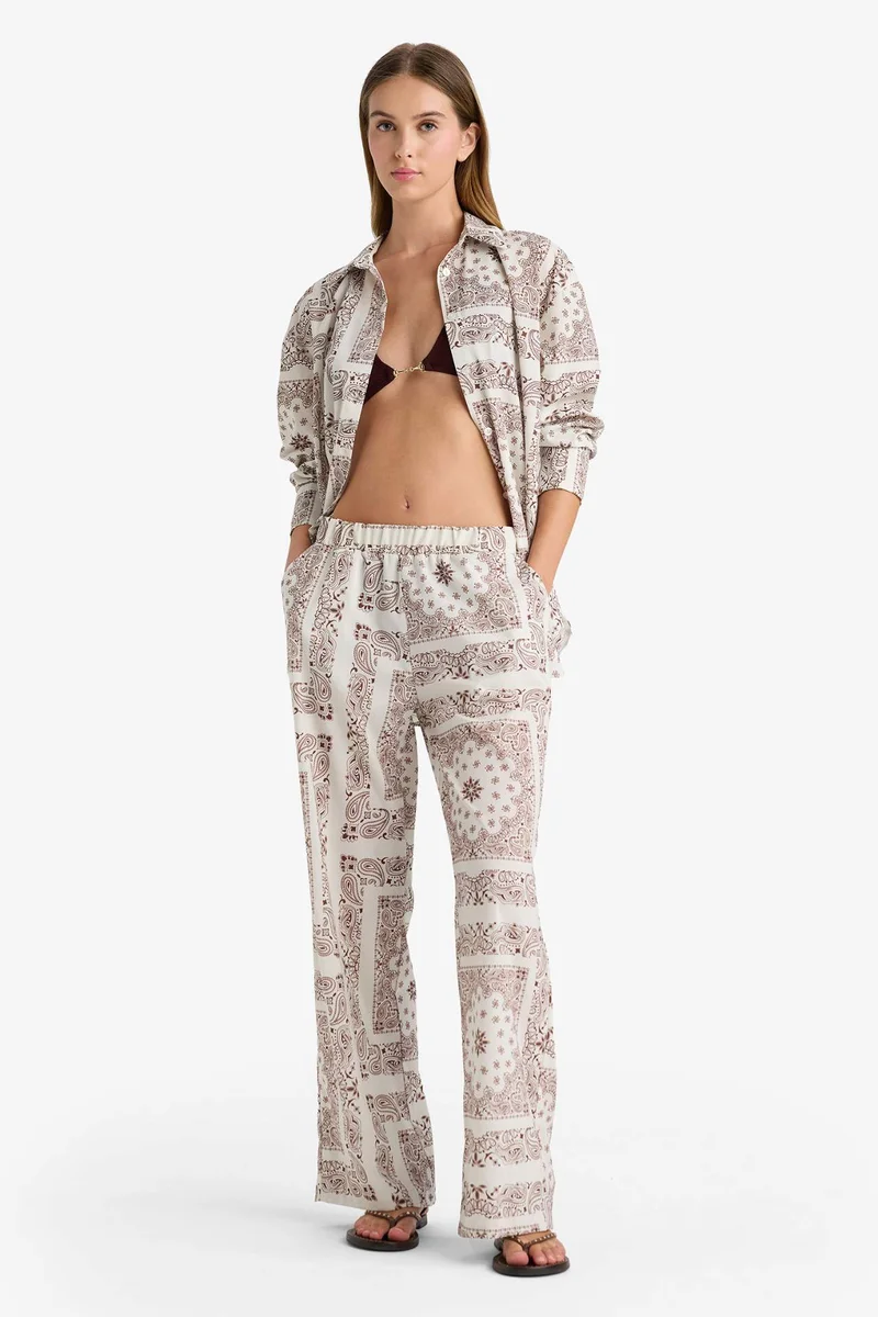 ديفاكتو Fall in Love Regular Fit Shawl Patterned Beach Wear