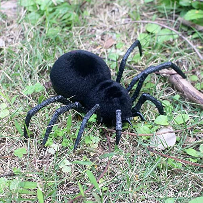 RC Spider Remote Control Tarantula Realistic Animal Crawlers Scary Kids   Prank Gag Toys Birthday Gifts (Black Hair) - Image 5