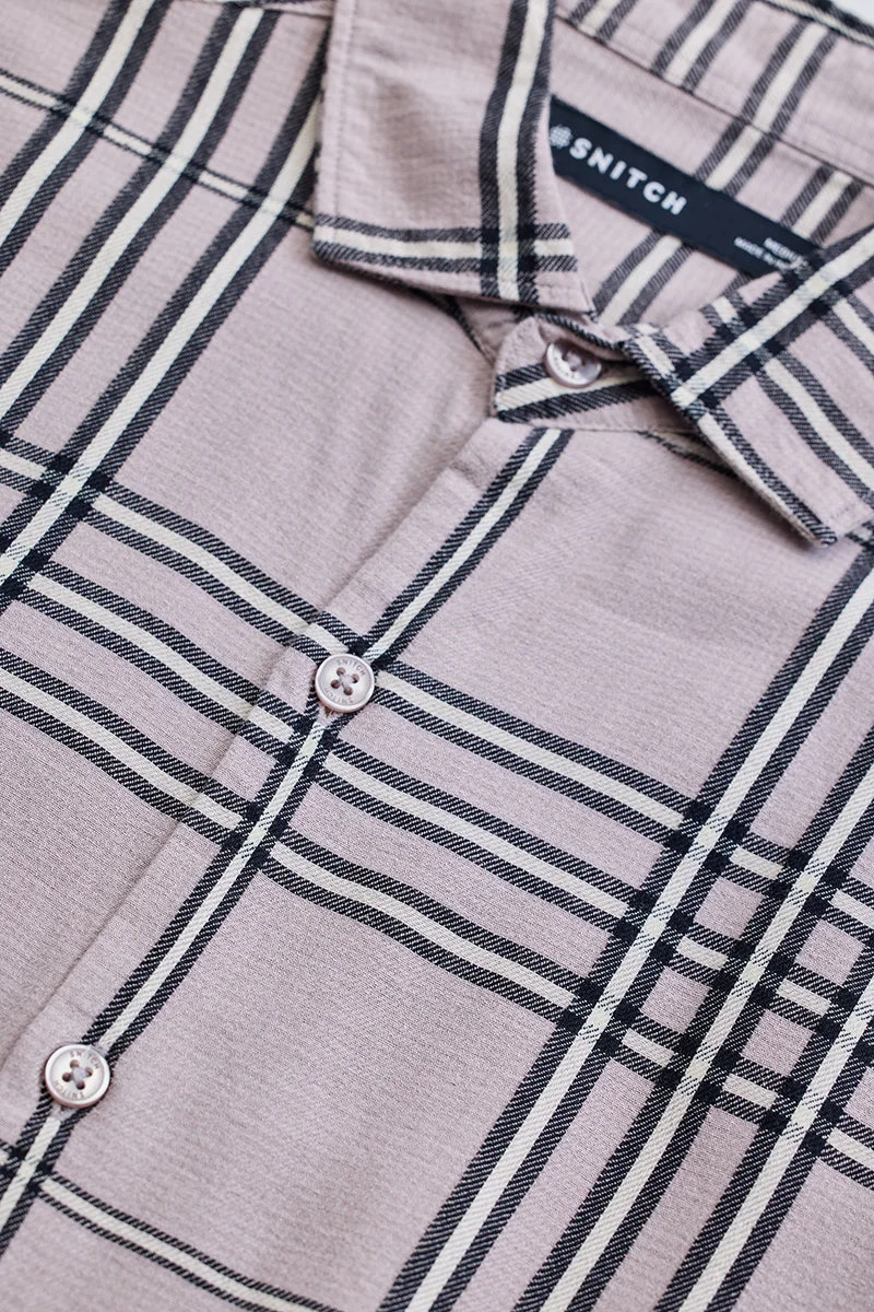 SNITCH قميص بقصة ضيقة بنقوش مربعات لون بنفسجي