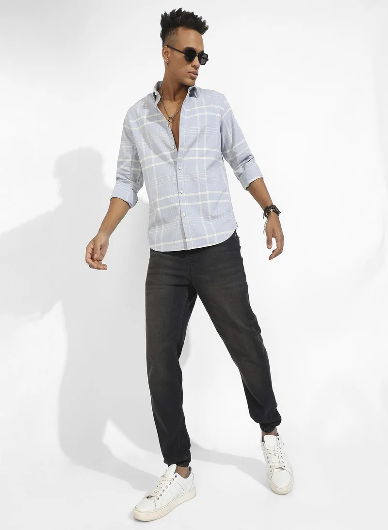 Campus Sutra Campus Sutra Men's Light Grey Contrast Tartan Plaid Shirt For Casual Wear | Spread Collar | Long Sleeve | Button Closure | Cotton Shirt Crafted With Comfort Fit For Everyday Wear