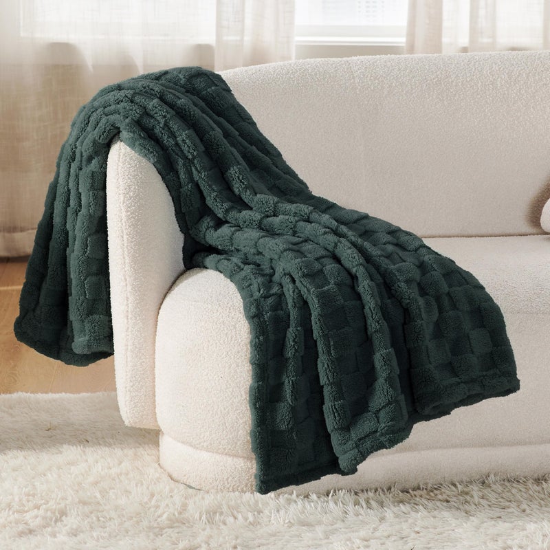 Bedsure GentleSoft Dark Green Spring Throw Blanket for Couch - Checkered Fleece Blankets for Kids Girls, Cute Soft Cozy Throw for Bedroom Home Decor Gifts, 50x60 Inches - Image 2