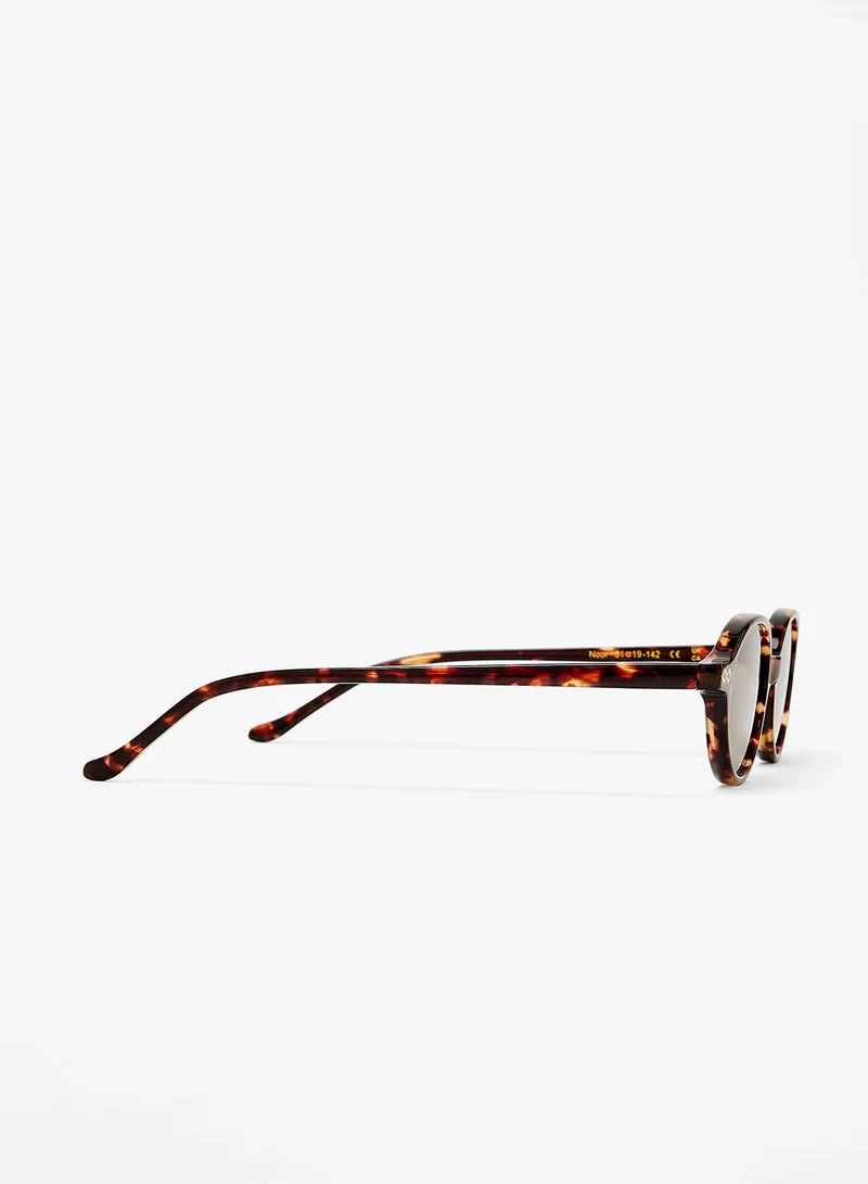 KAREN WAZEN Noor Oval Sunglasses