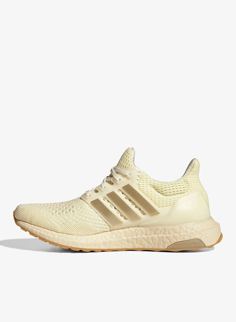 adidas ألترابوست . دبليو