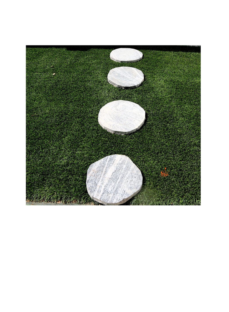 KNP Garden stepping stones Anti-Slip 28-35cm Round Beige set of 3 stones - Image 1