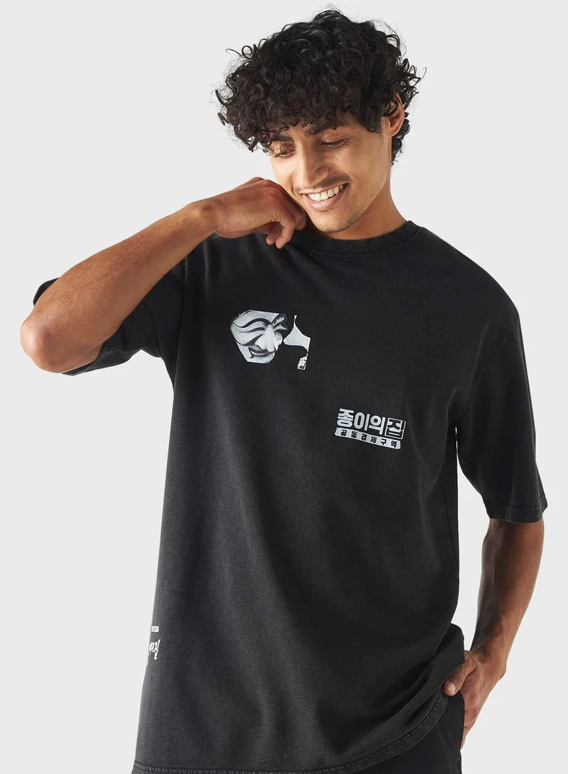 SP Characters Money Heist Print Crew Neck T-Shirt