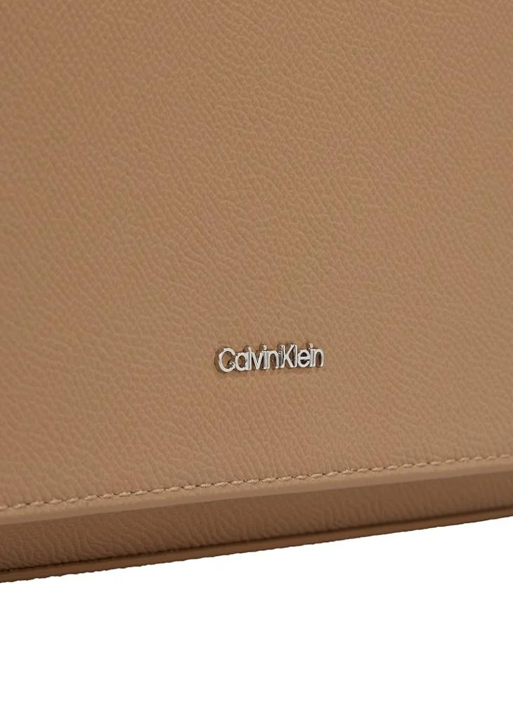 CALVIN KLEIN Must Top Handle Crossbody