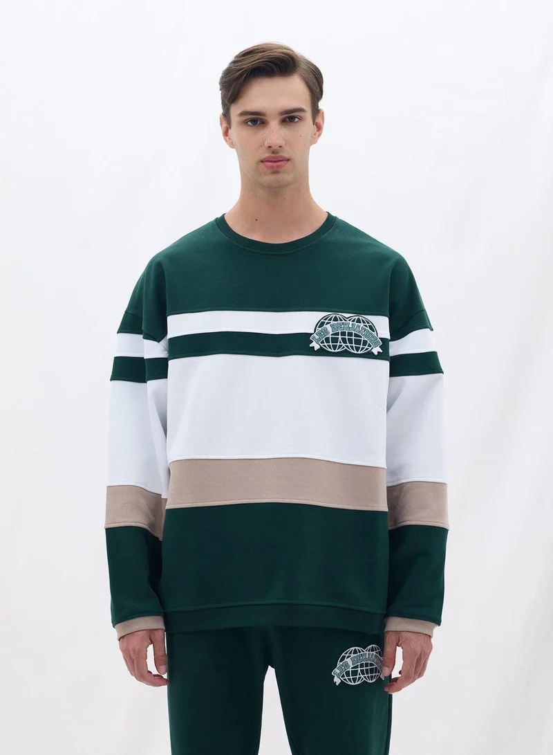 ليس بنجامنز سويت شيرت 002