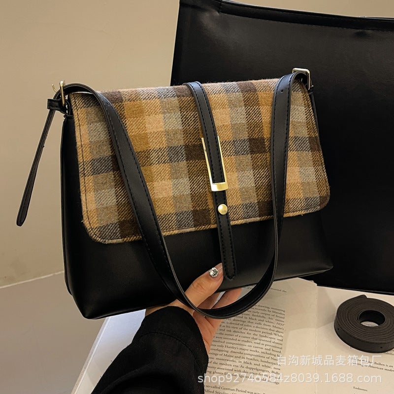 High-End Texture Fashion All-Match Contrast Color Small Bag Women'S Style Temperament Underarm Bag Explosive Crossbody Bag - Image 3