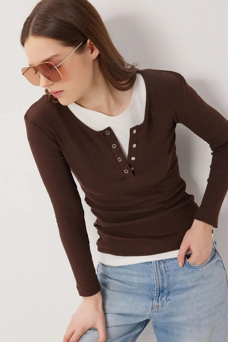 Happiness İstanbul ISTANBUL Slim Fit Ribbed Button-Up Long Sleeve Blouse