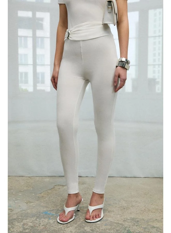 GRIMELANGE SISILY Women's Soft and Stretch Fabric Button-Detail Slim Fit Ecru Leggings.