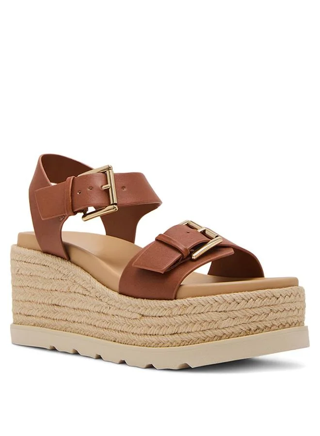 Radner Women's Tan Flat Sandals