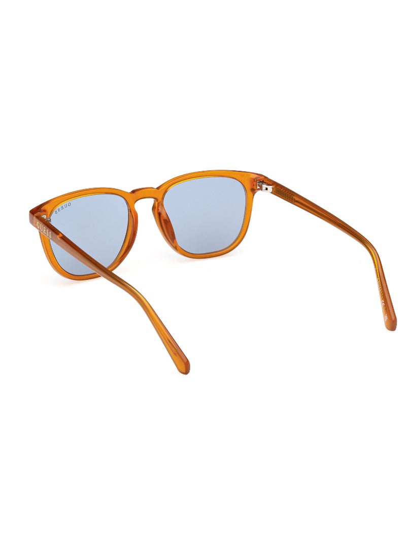 GUESS Men's UV Protection Round Shape Sunglasses - GU829344V49 - Lens Size: 49 Mm - Shiny Light Orange - Image 3