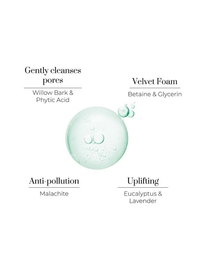 Oskia Citylife Cleansing Concentrate Velvet Foaming Anti-Pollution Gel Cleanser 40ml - Image 3