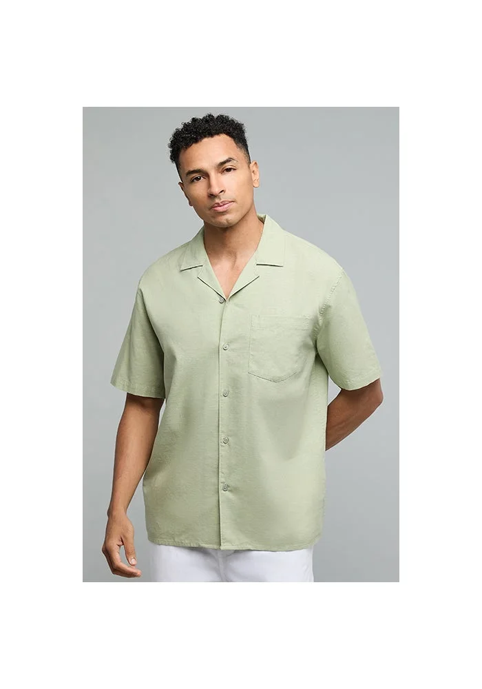 أر أند بي Solid Shirt with Revere Collar and Short Sleeves