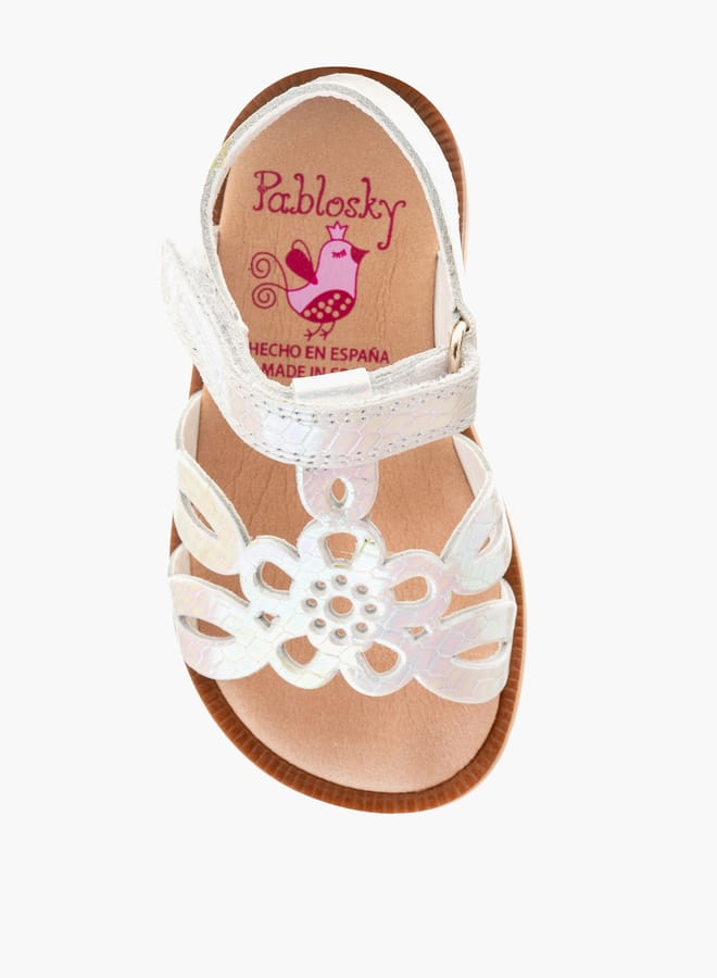 Pablosky Girls' Cutout Detail Strap Sandals with Hook and Loop Closure  - Image 4