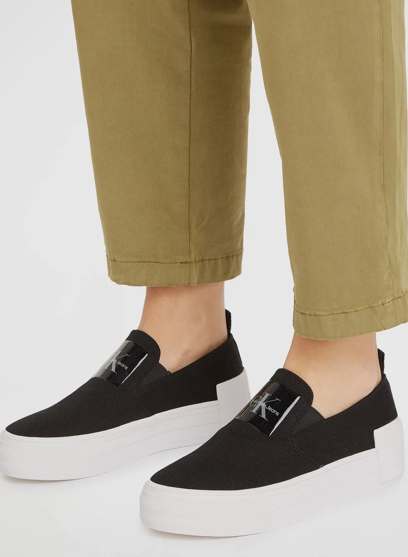 Calvin Klein Jeans Bold Vulcanised Flatfrom Slip Ons